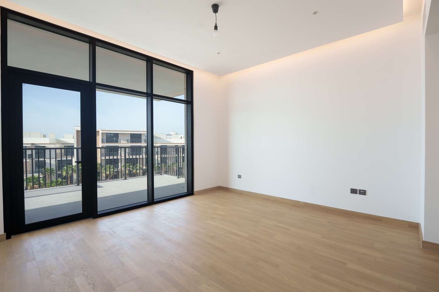 2 Bedrooms Apartment in Souk Al Jubail