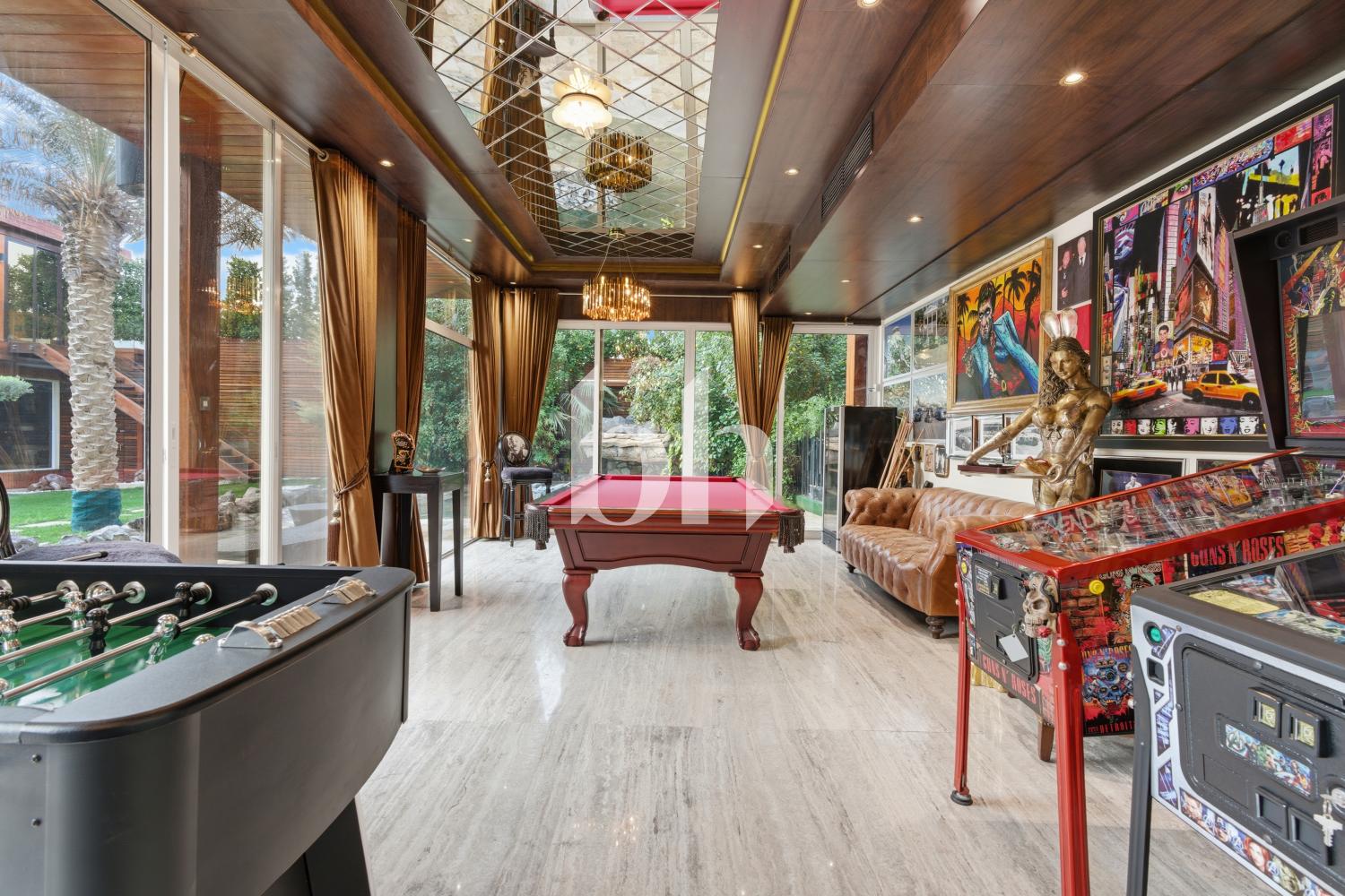 10 Bedrooms Villa in Desert Leaf 1