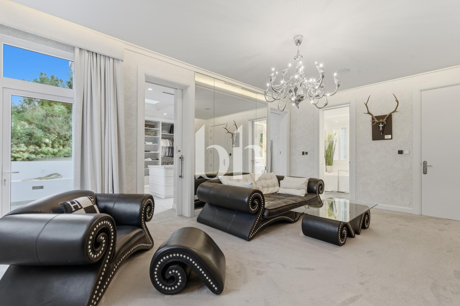 10 Bedrooms Villa in Desert Leaf 1