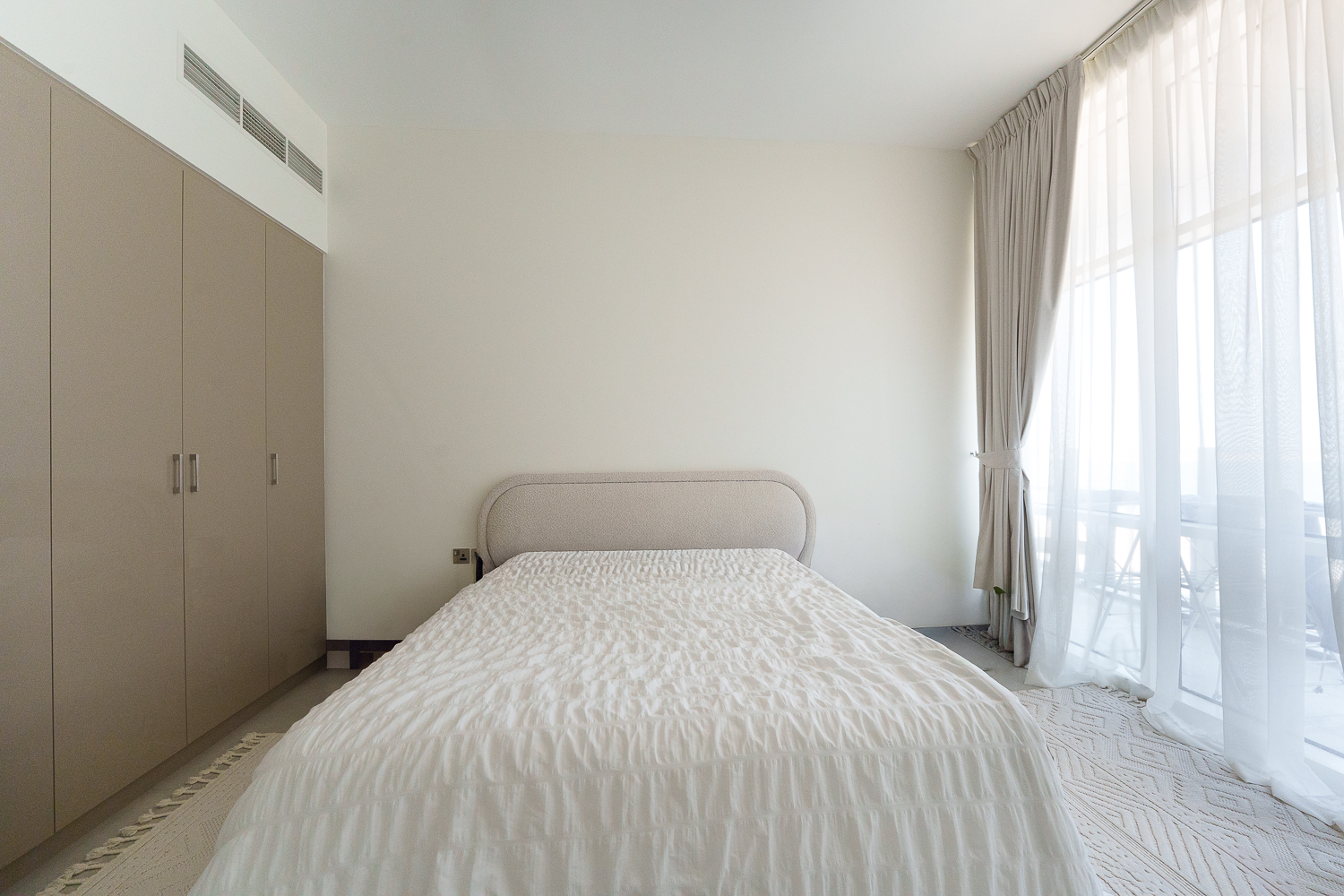 2 Bedrooms Apartment in Lamar Residences