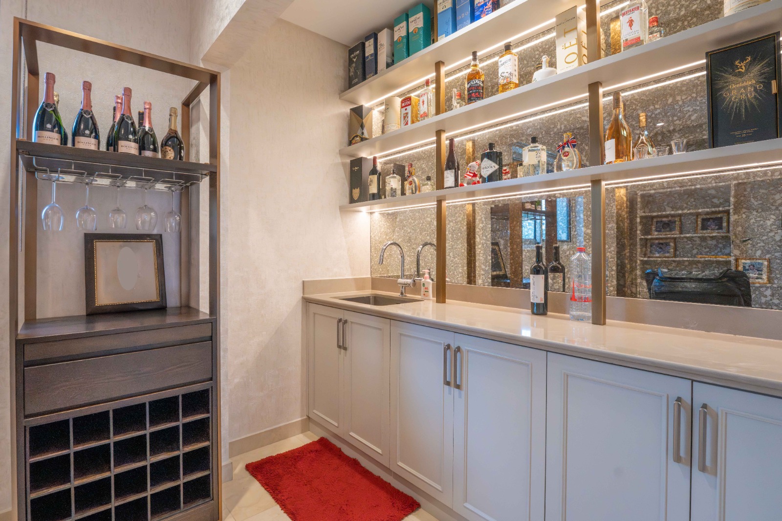 5 Bedrooms Villa in District One Villas