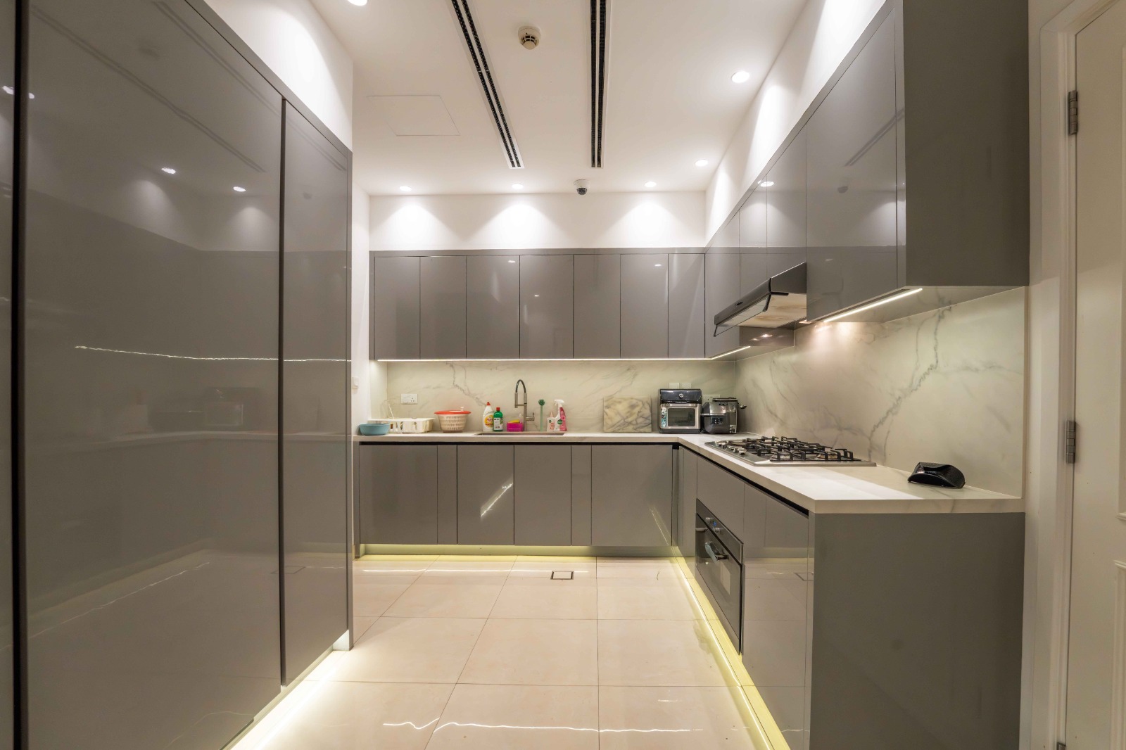 5 Bedrooms Villa in District One Villas