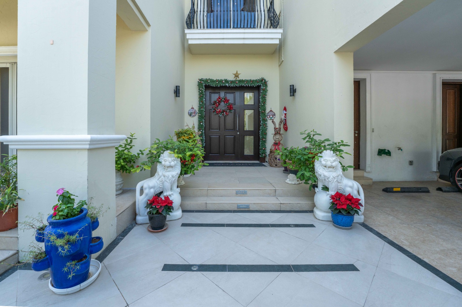 5 Bedrooms Villa in District One Villas