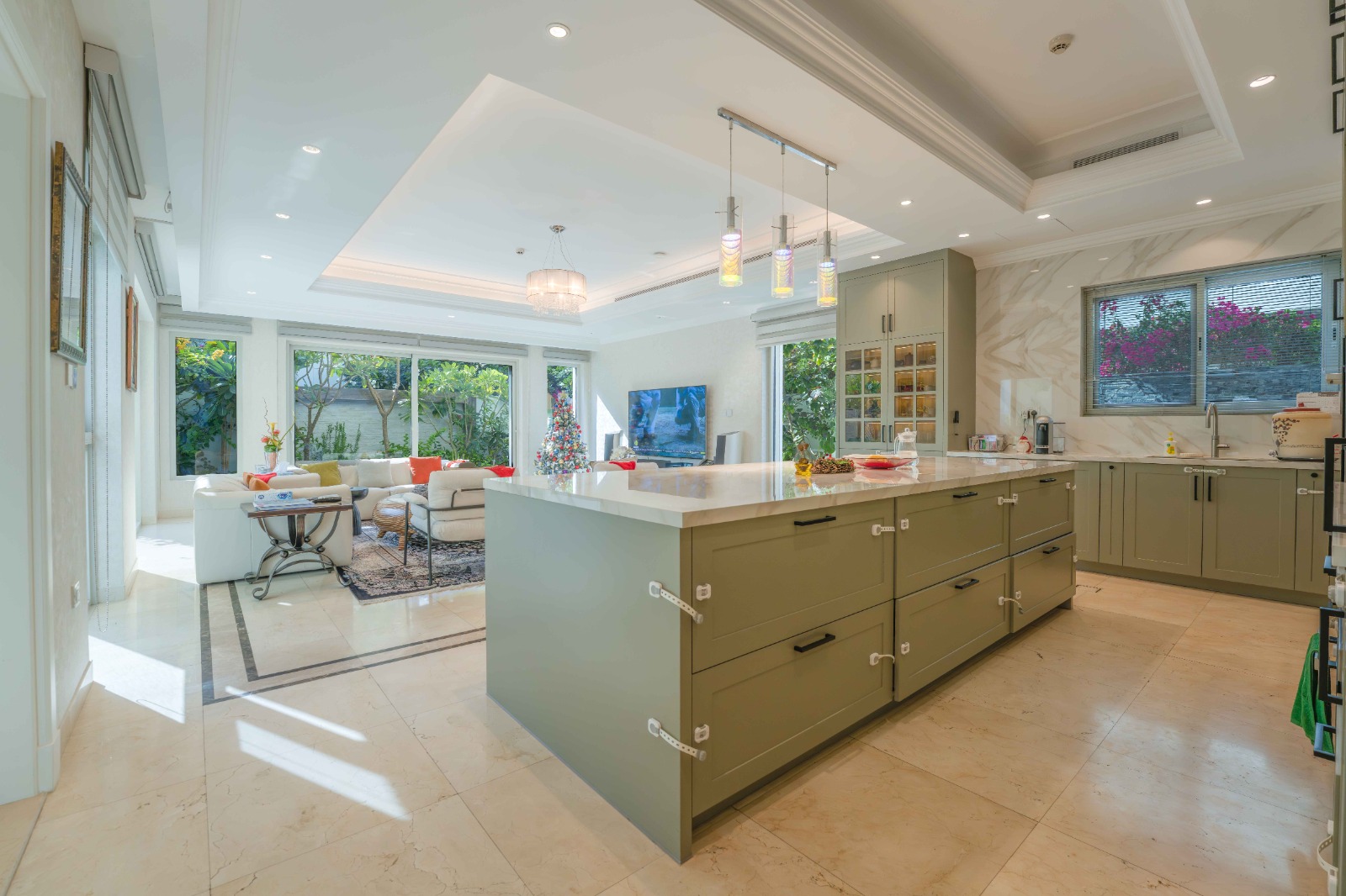 5 Bedrooms Villa in District One Villas