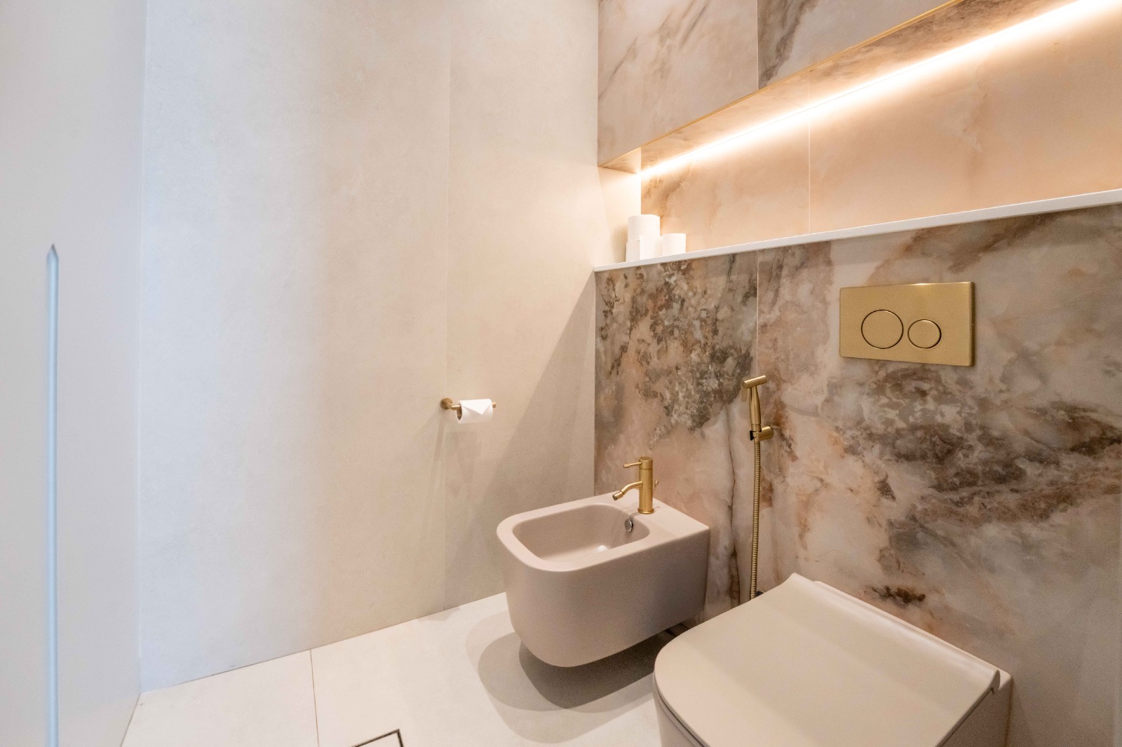 5 Bedrooms Villa in District One Villas