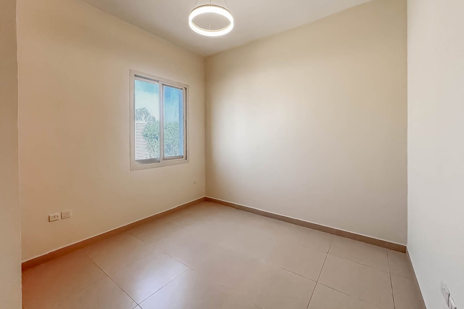 4 Bedrooms Villa in Al Rashidiya