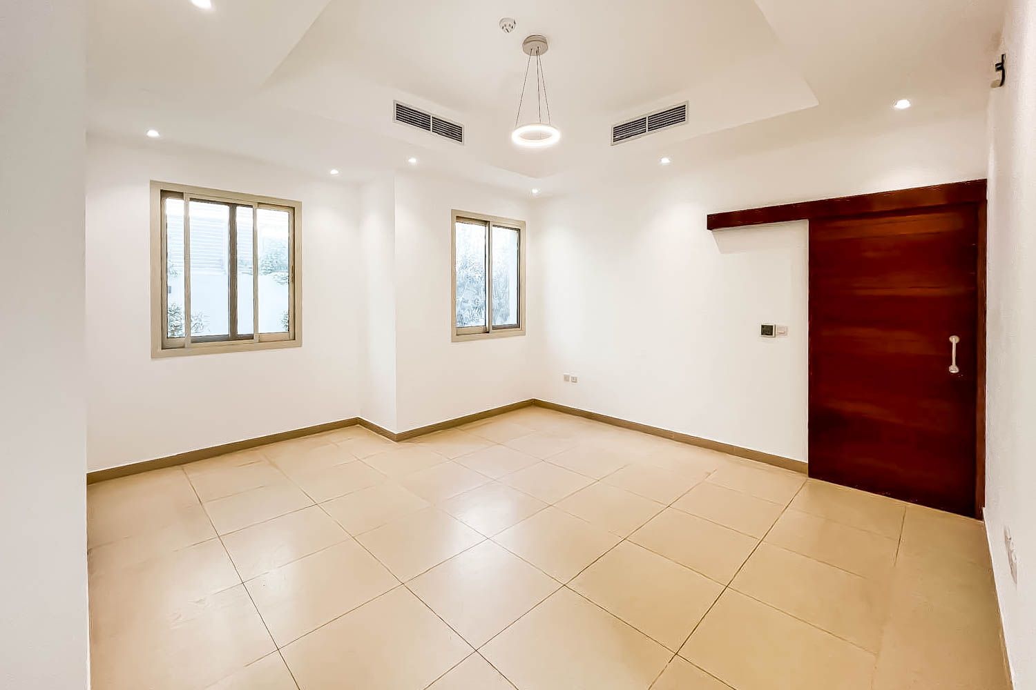 4 Bedrooms Villa in Al Rashidiya