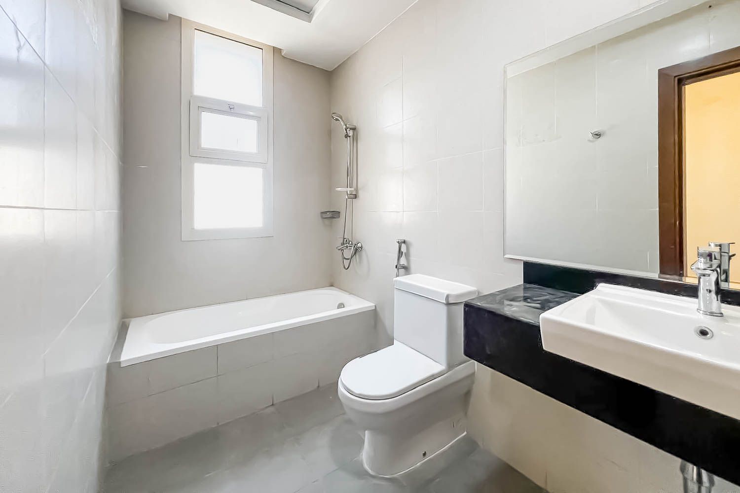 4 Bedrooms Villa in Al Rashidiya