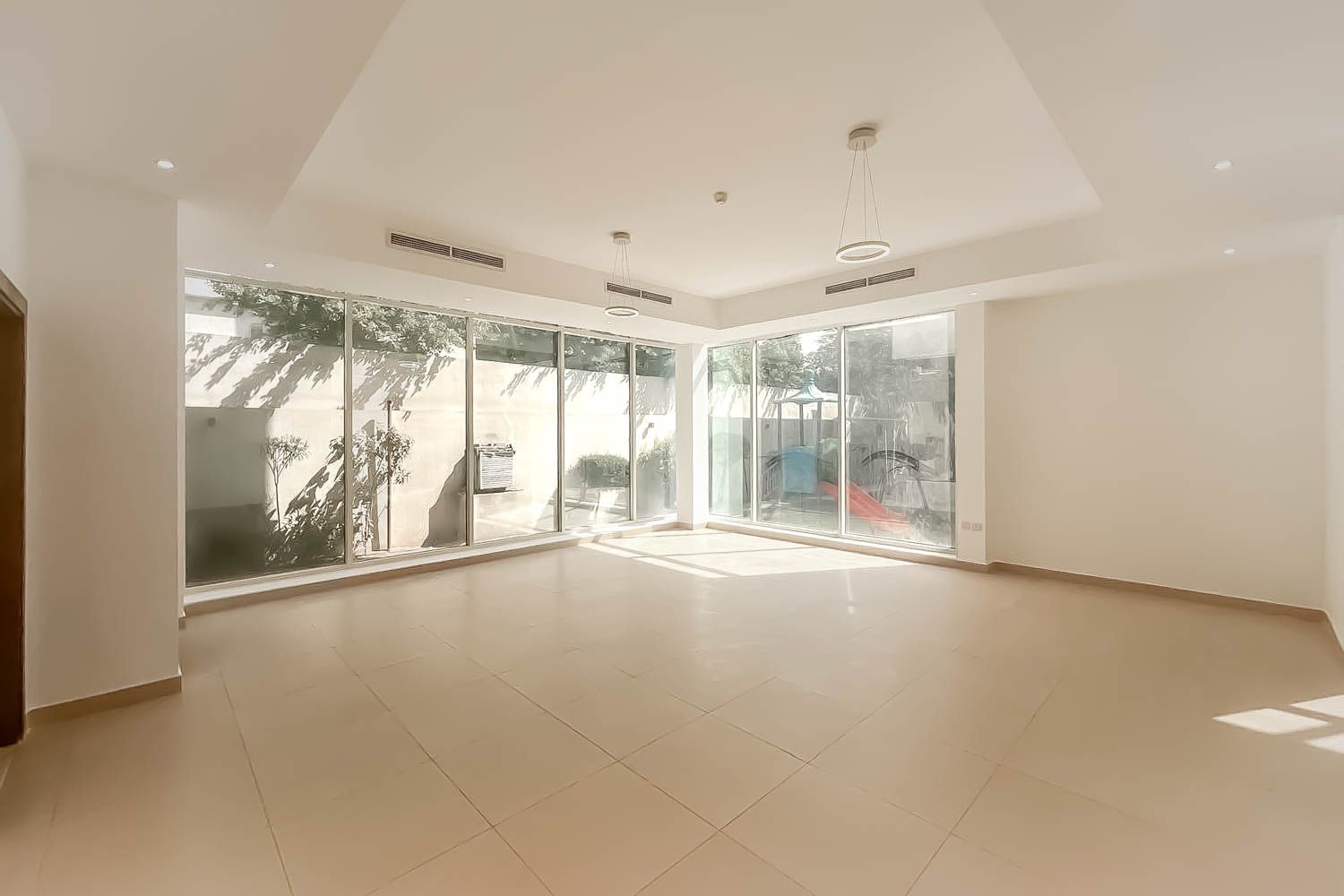 4 Bedrooms Villa in Al Rashidiya