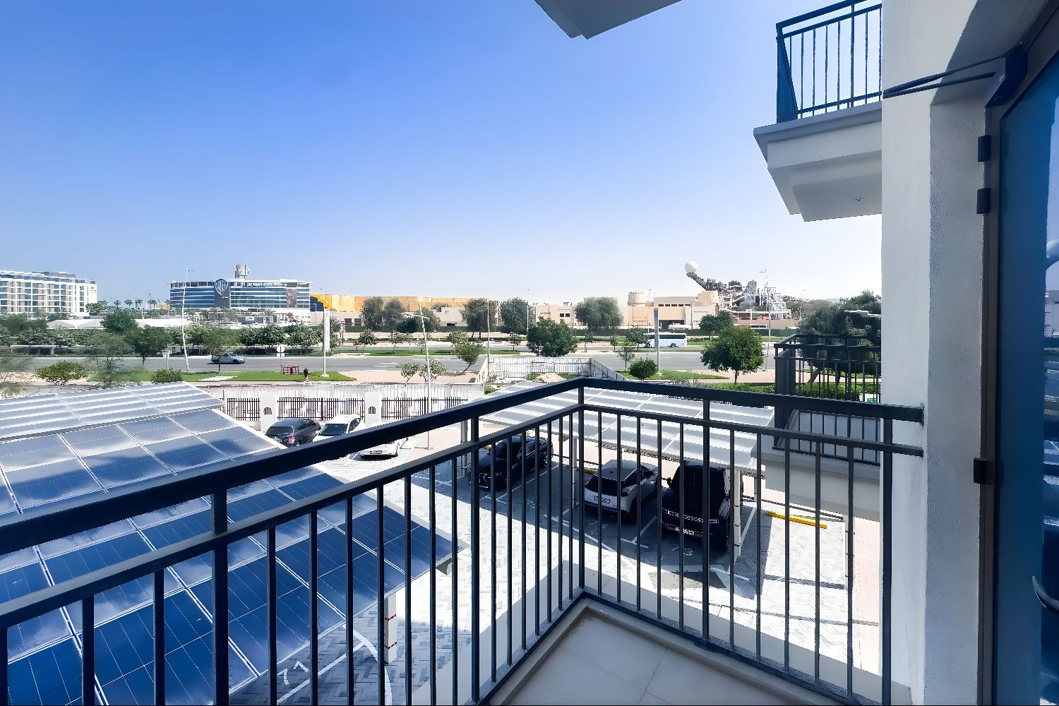 Studio Apartment in Yas Golf Collection H