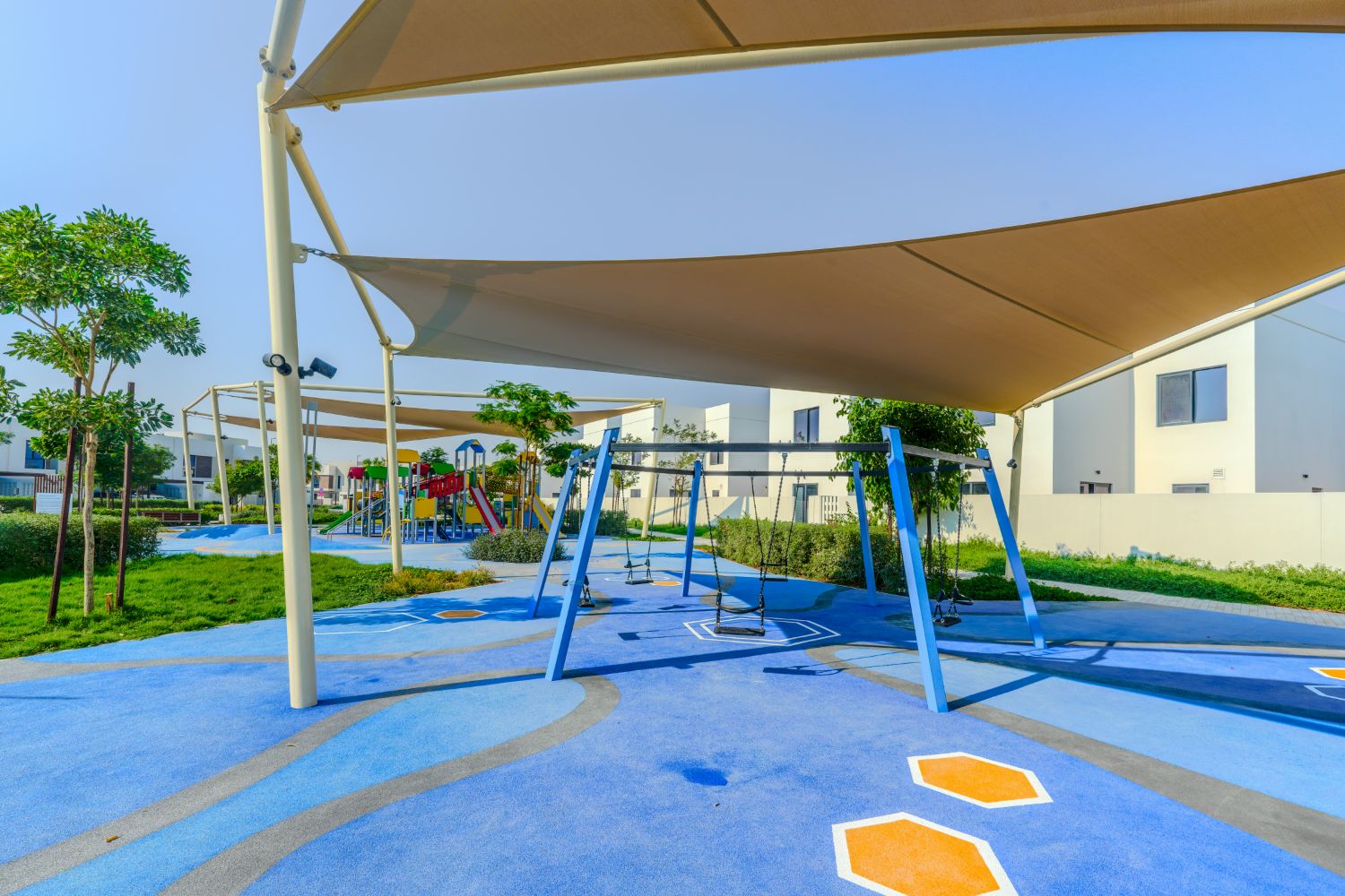 3 Bedrooms Townhouse in Noya 1