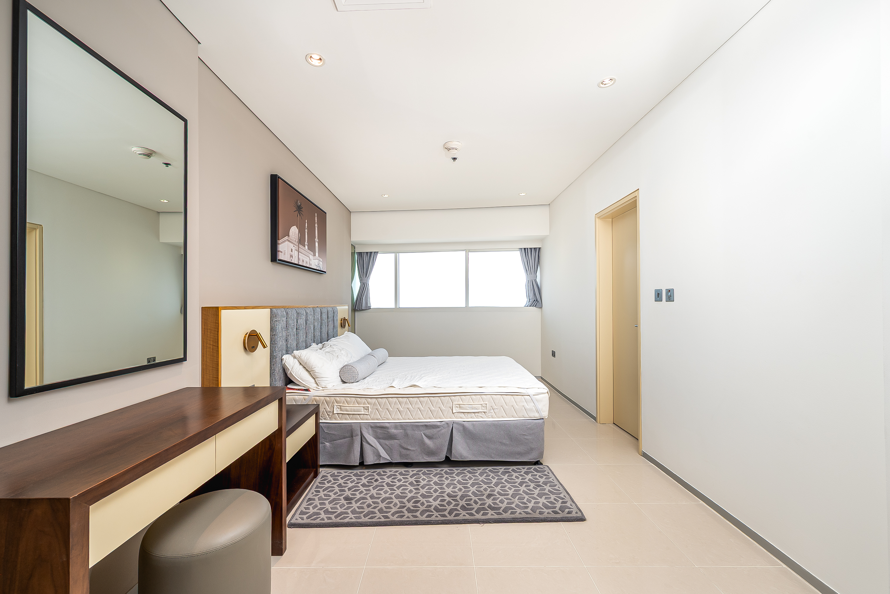 2 Bedrooms Apartment in Park Place Tower