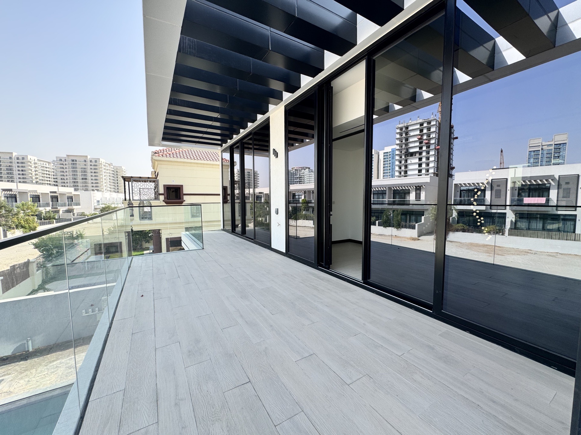 5 Bedrooms Villa in Al Furjan West