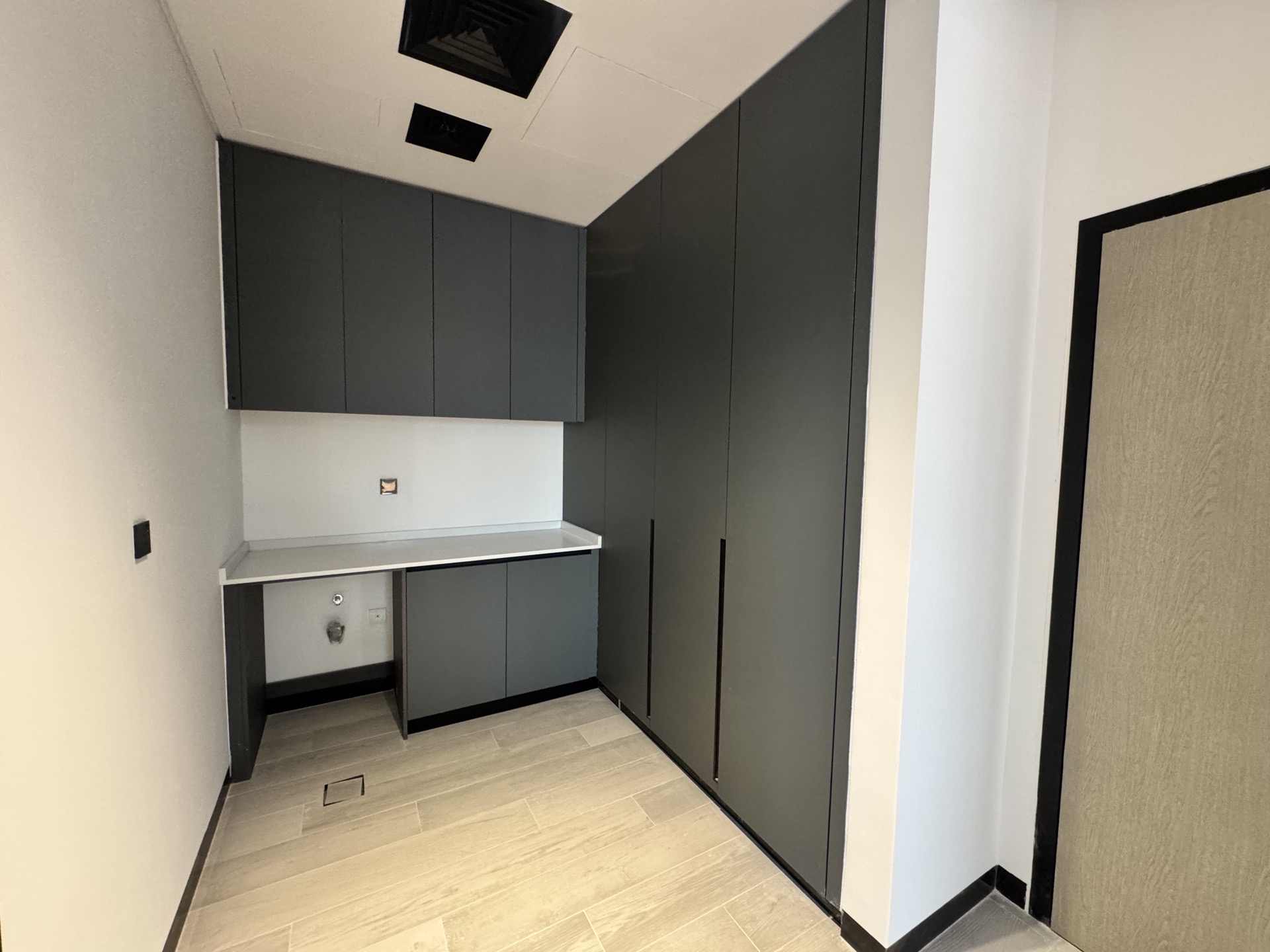 5 Bedrooms Villa in Al Furjan West