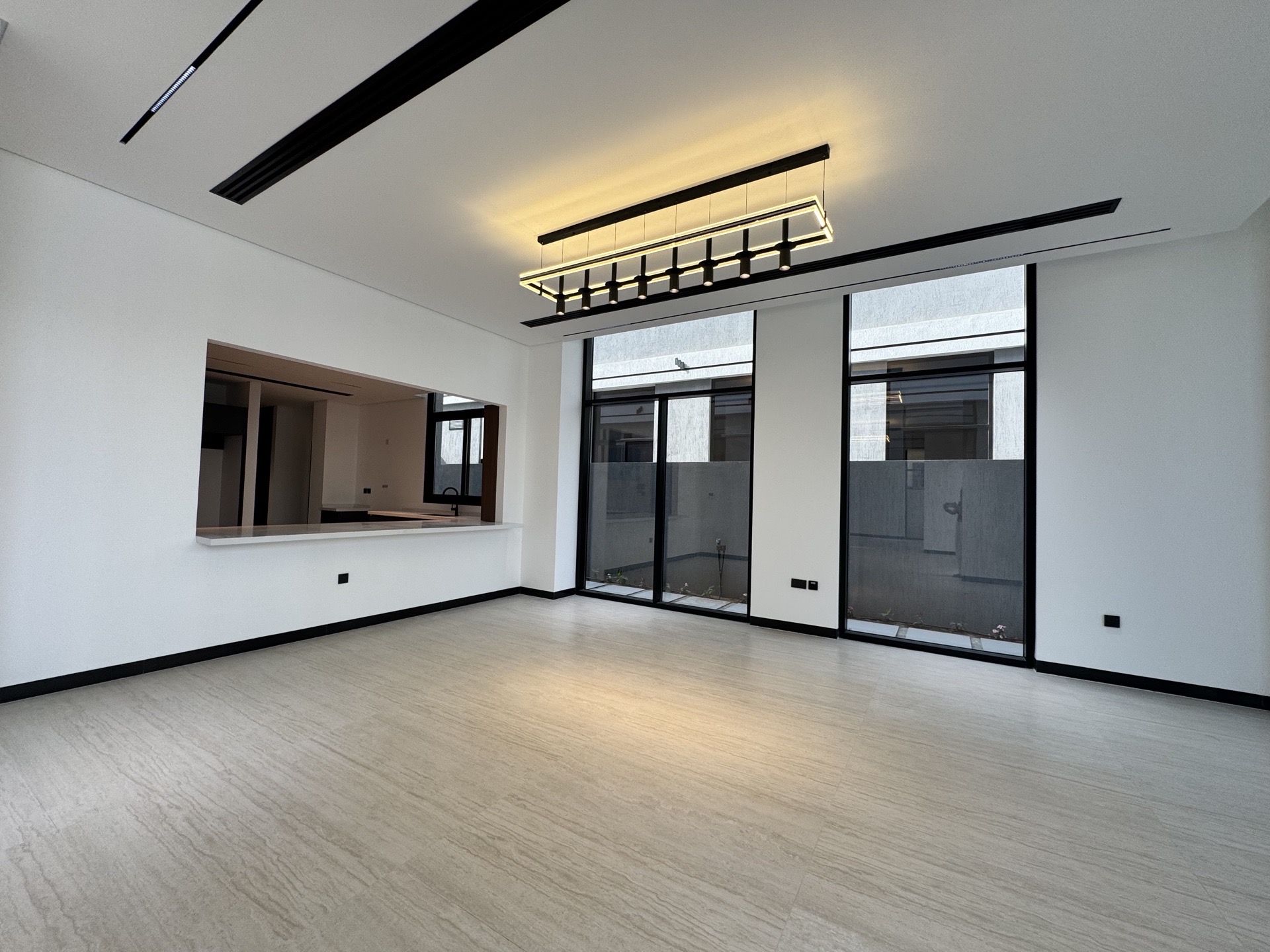 5 Bedrooms Villa in Al Furjan West