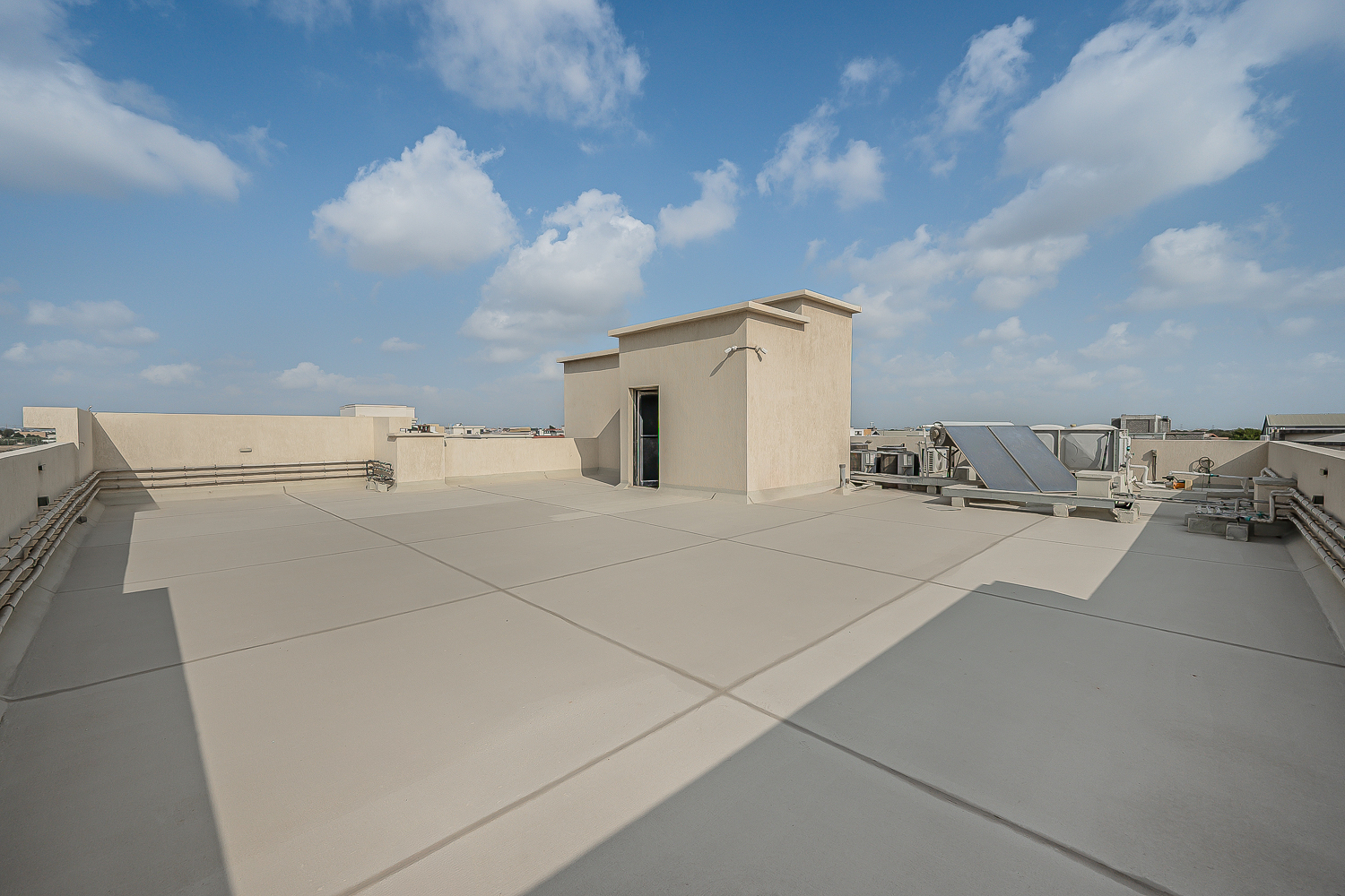 5 Bedrooms Villa in Al Khawaneej 1