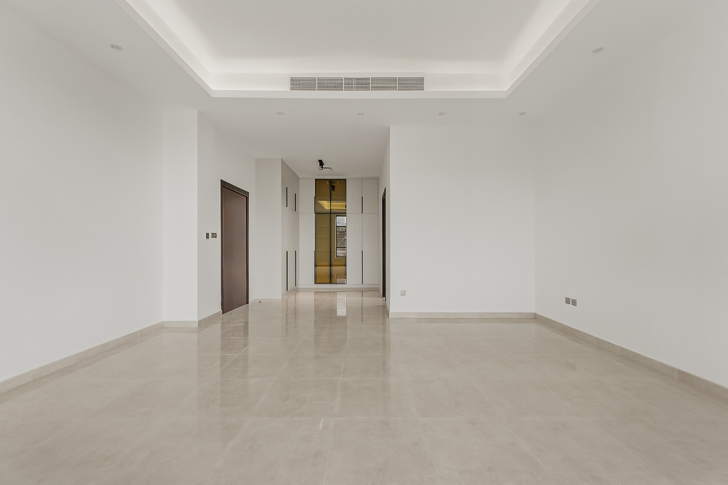 5 Bedrooms Villa in Al Khawaneej 1