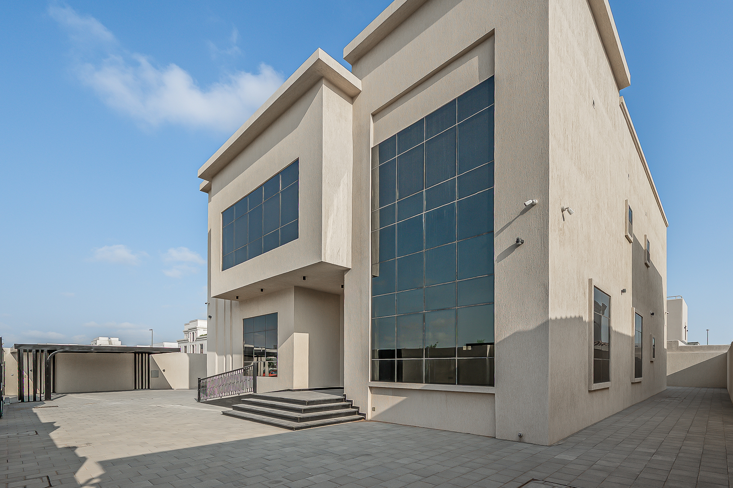 5 Bedrooms Villa in Al Khawaneej 1