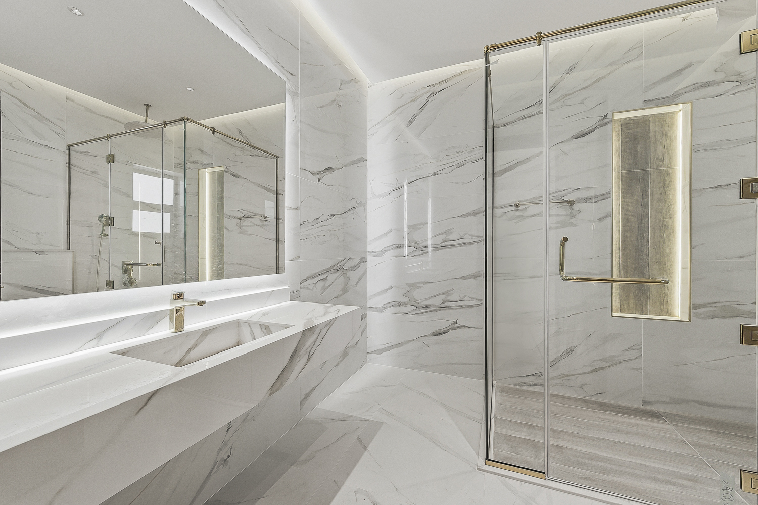 5 Bedrooms Villa in Al Khawaneej 1