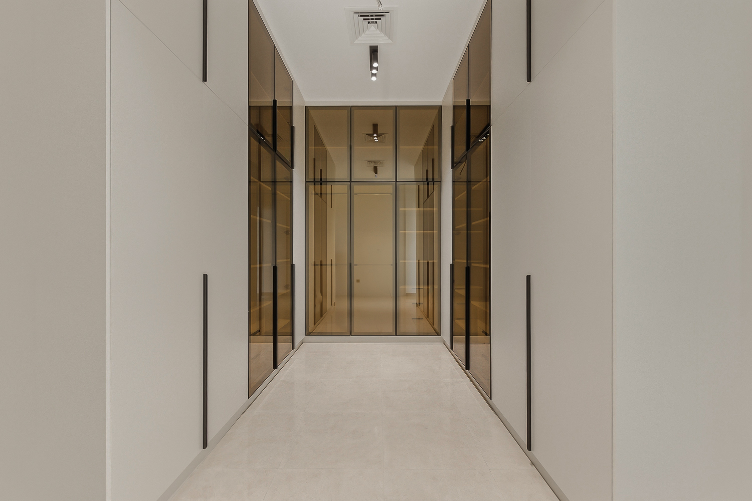 5 Bedrooms Villa in Al Khawaneej 1