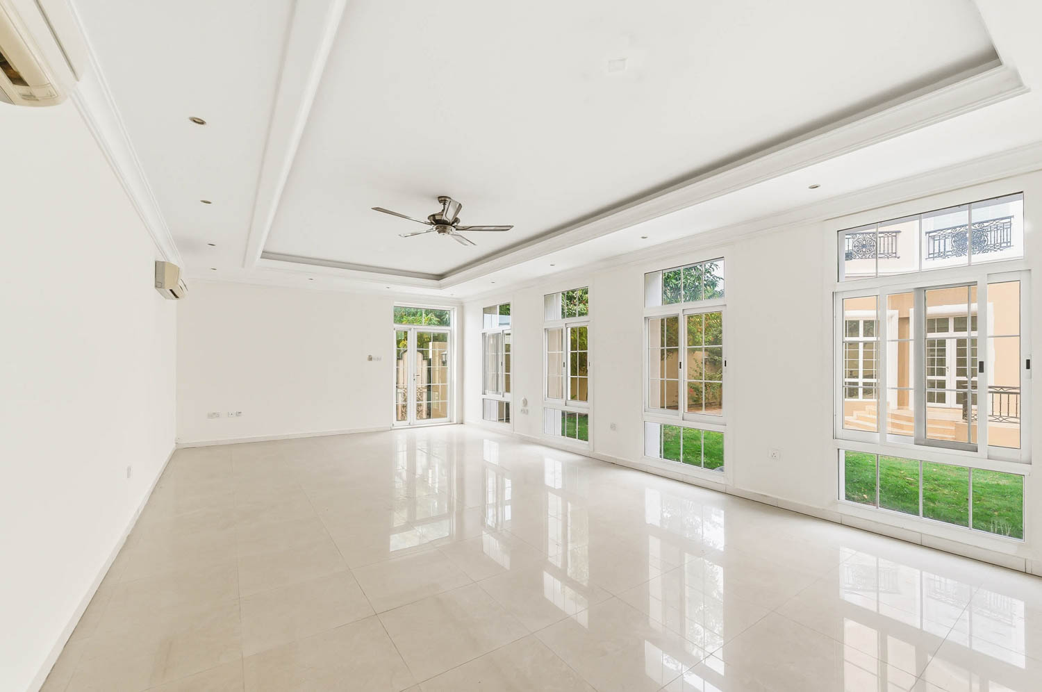 5 Bedrooms Villa in Al Barsha 3 Villas