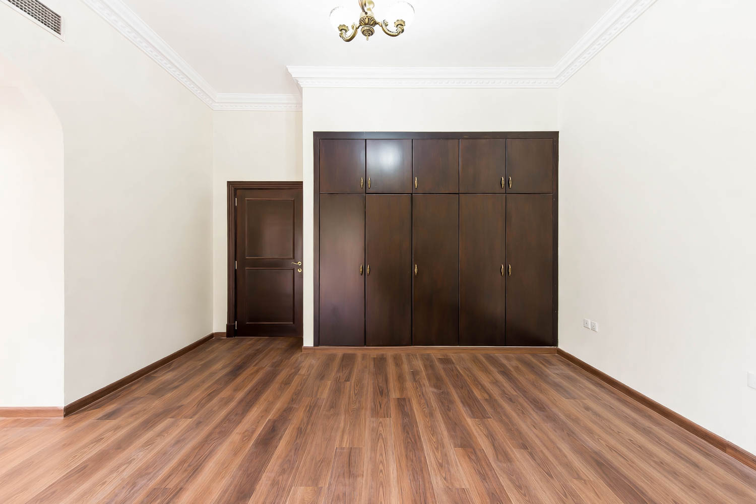 5 Bedrooms Villa in Al Barsha 3 Villas