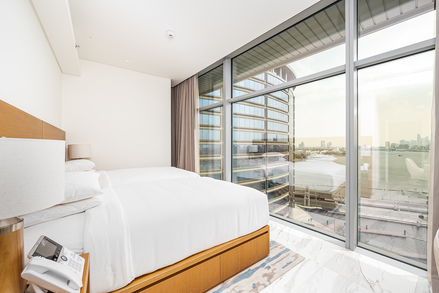 3 Bedrooms Hotel Apartment in Marriott Marquis Dubai