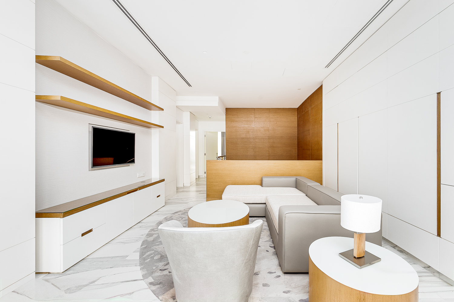 3 Bedrooms Hotel Apartment in Marriott Marquis Dubai