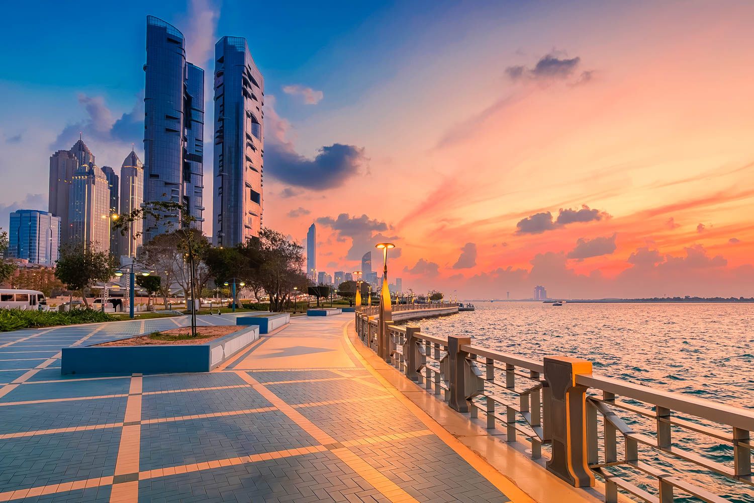 2 Bedrooms Apartment in Yas Living