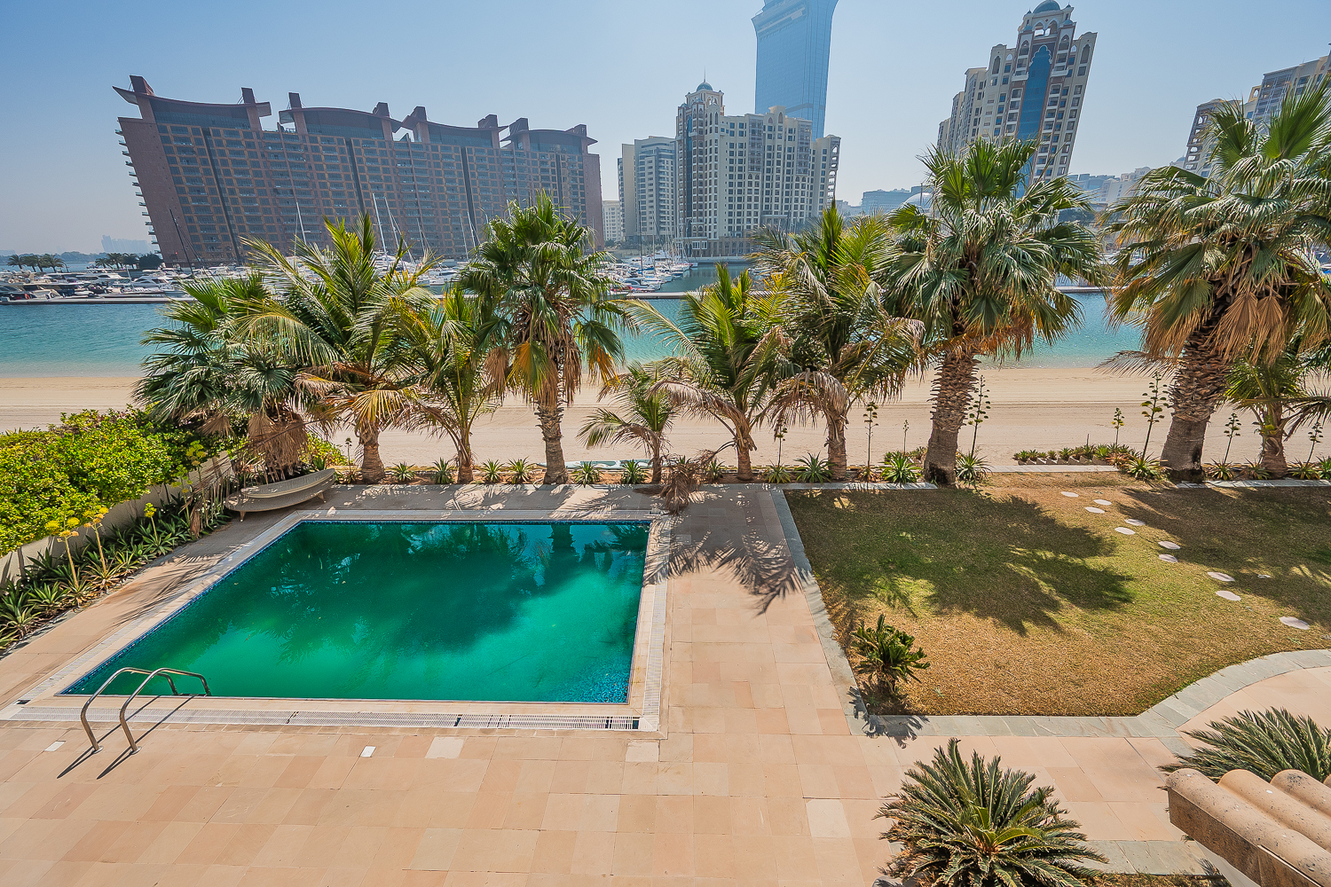 6 Bedrooms Villa in Signature Villas Frond A