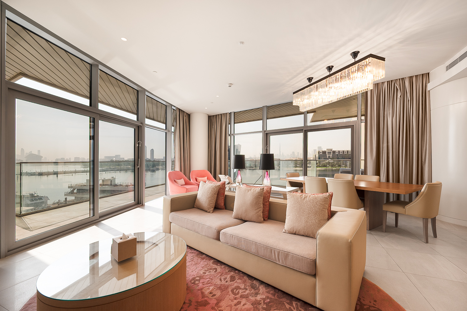 2 Bedrooms Hotel Apartment in Hilton Dubai Creek Hotel & Residences