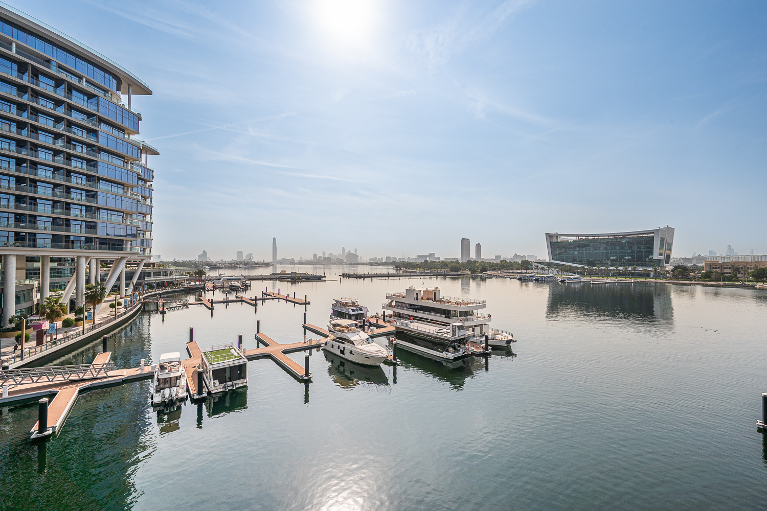 2 Bedrooms Hotel Apartment in Hilton Dubai Creek Hotel & Residences