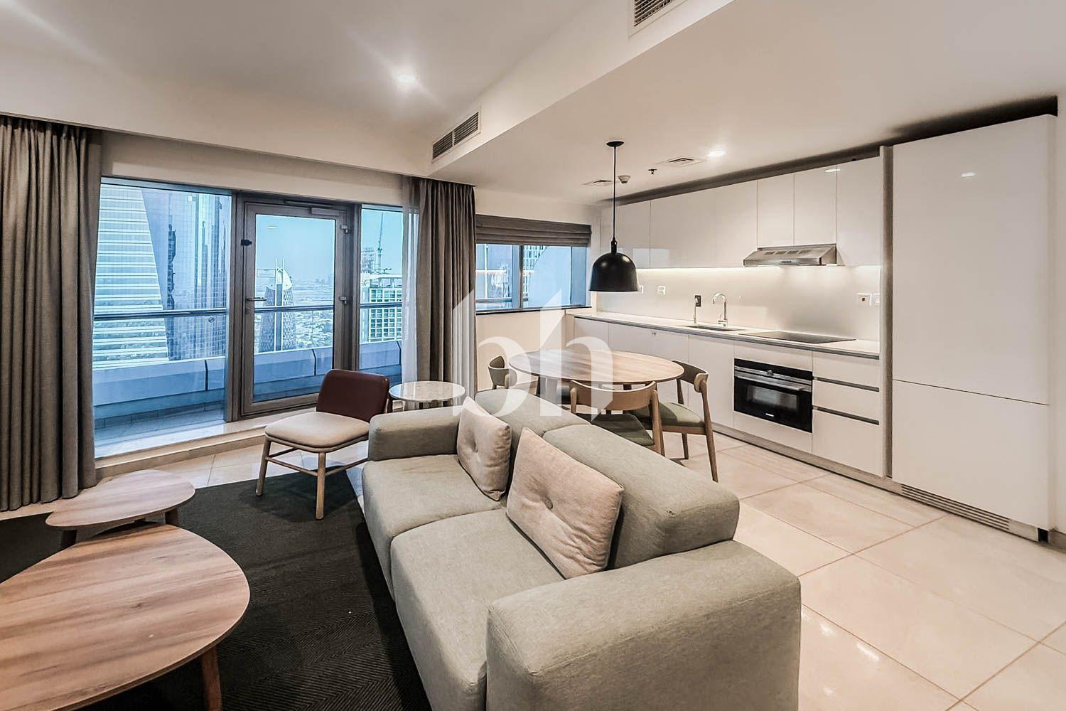 12 Cheques | Close to Train Station | Vacant Now