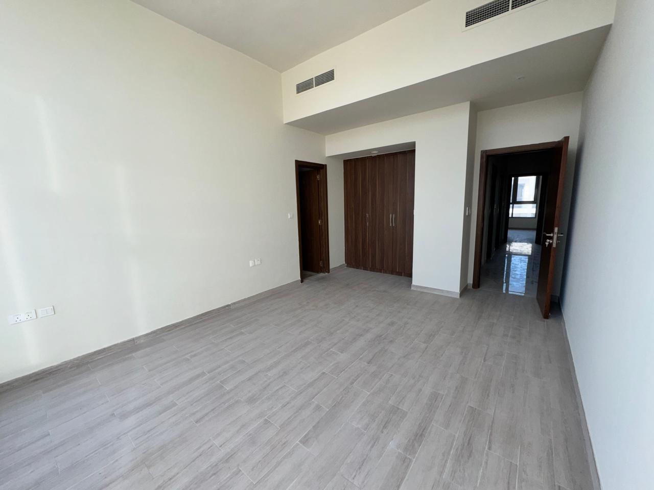 4 Bedrooms Townhouse in Murano Townhouses