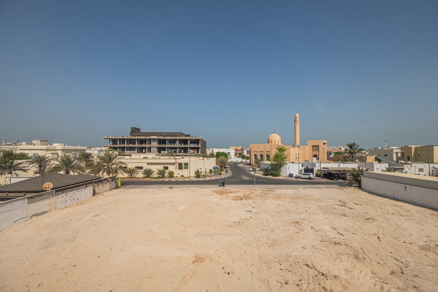 5 Bedrooms Villa in Umm Suqeim 2 Villas