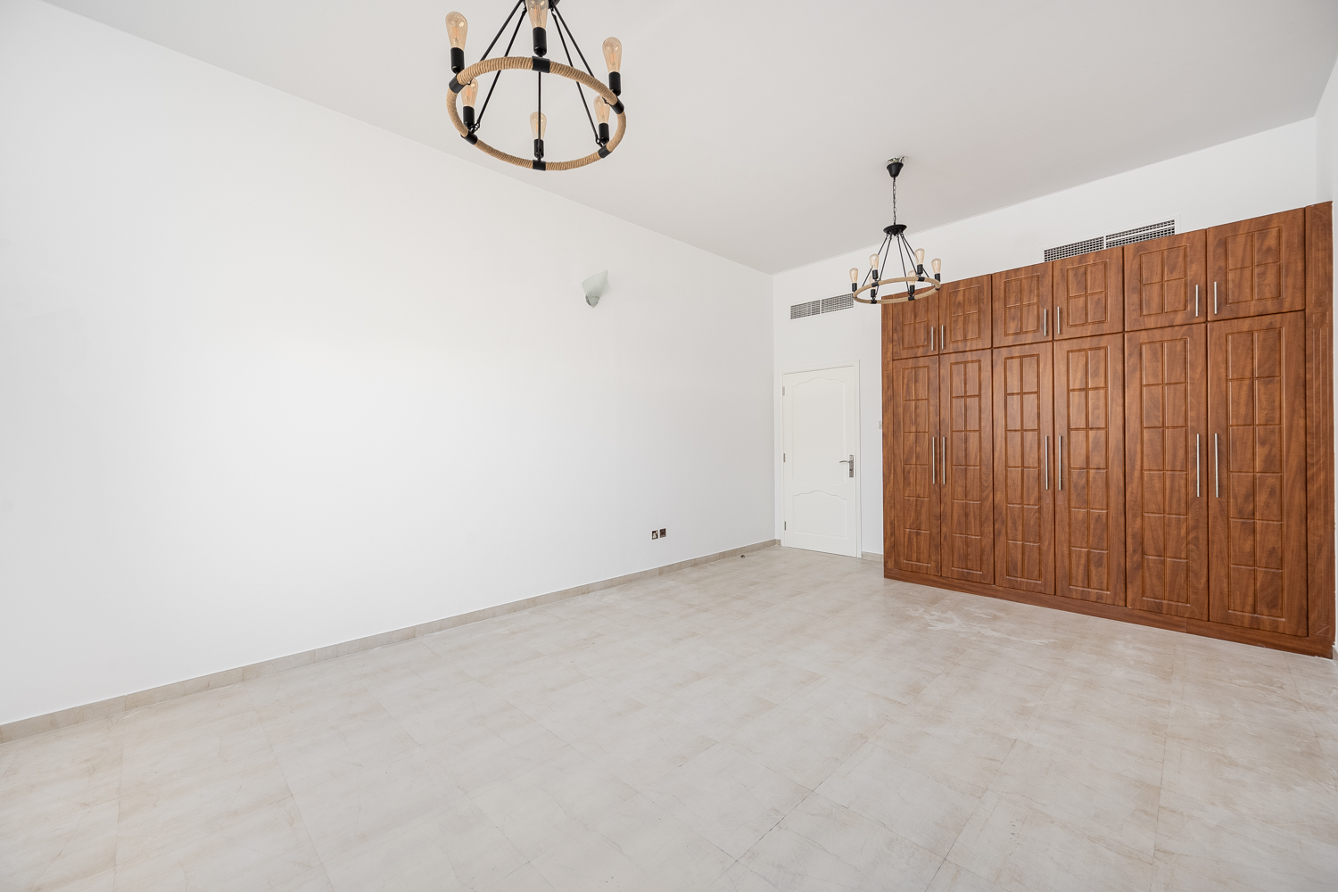 5 Bedrooms Villa in Umm Suqeim 2 Villas