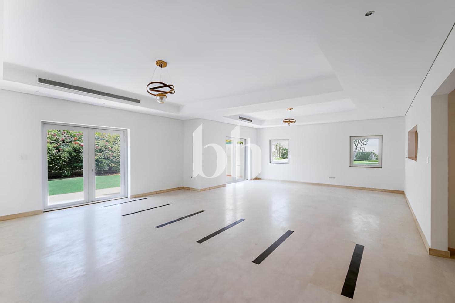 Corner Unit | Single Row | Newly Upgraded