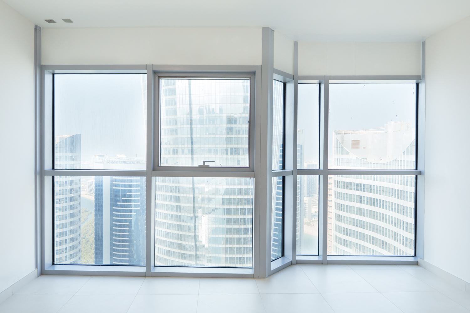 3 Bedrooms Apartment in Radiant Square