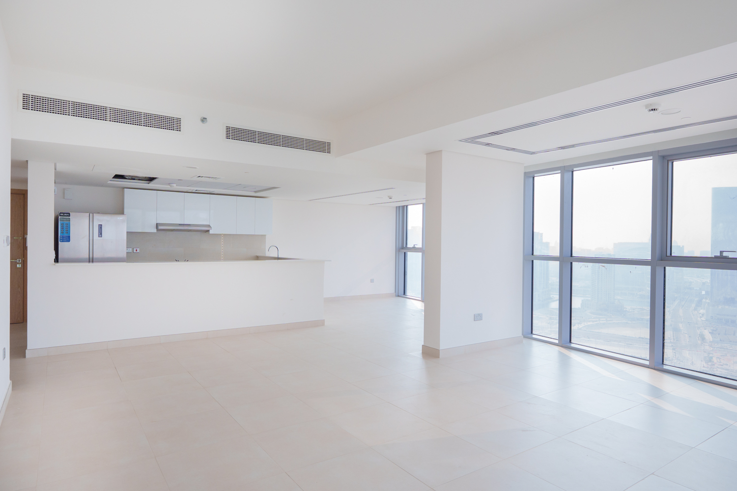 3 Bedrooms Apartment in Radiant Square