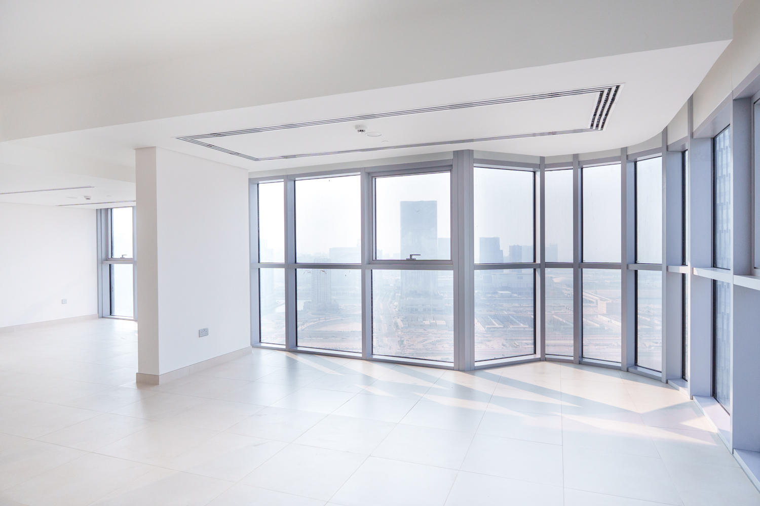 3 Bedrooms Apartment in Radiant Square