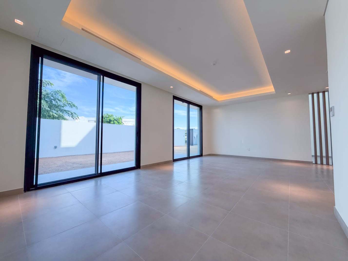 4 Bedrooms Villa in The Dahlias