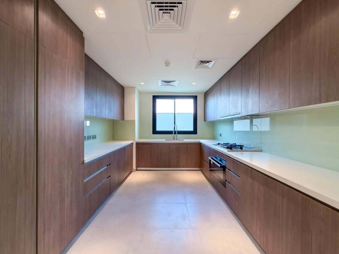 4 Bedrooms Villa in The Dahlias