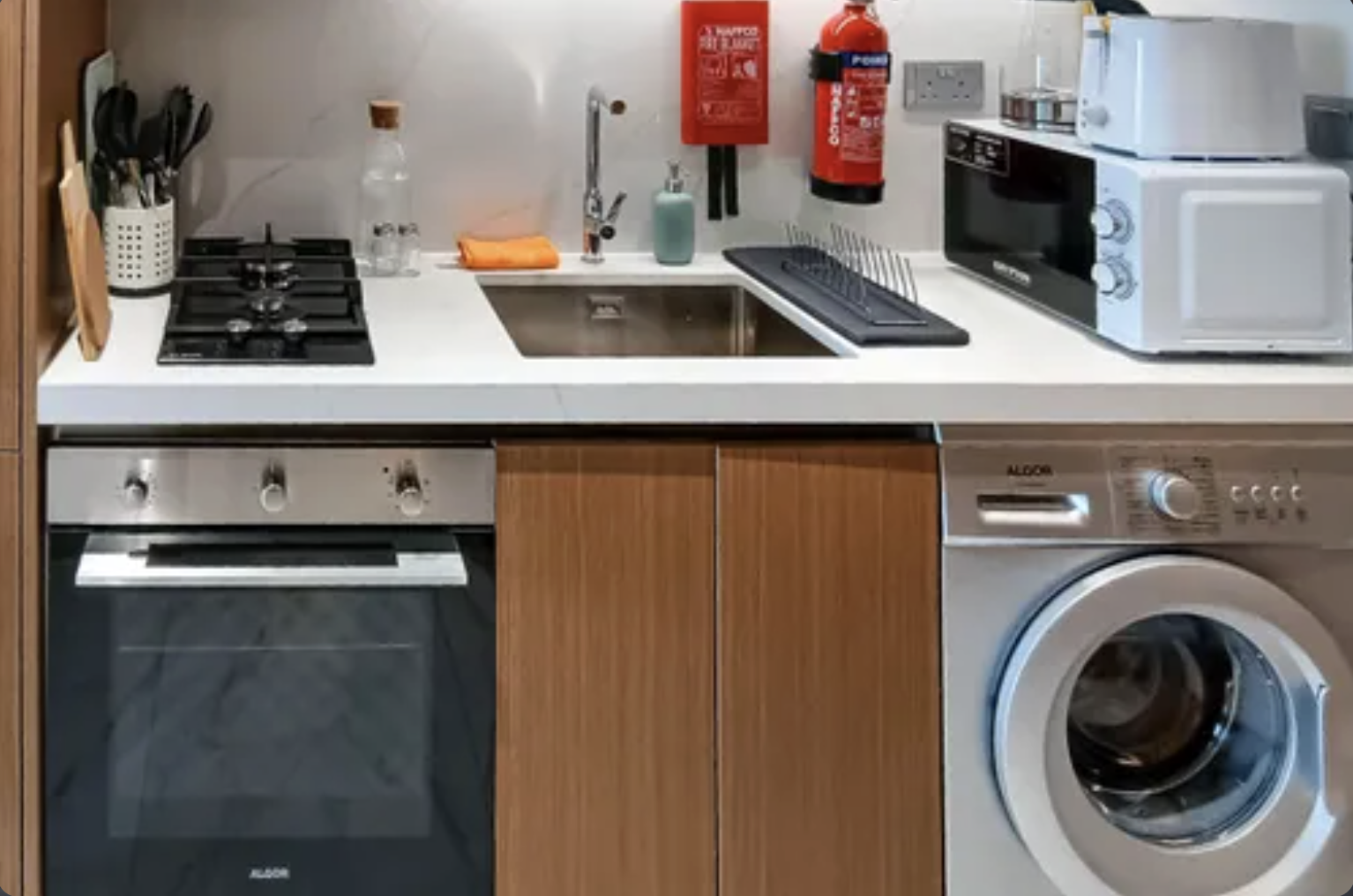  Apartment in Azizi Mirage