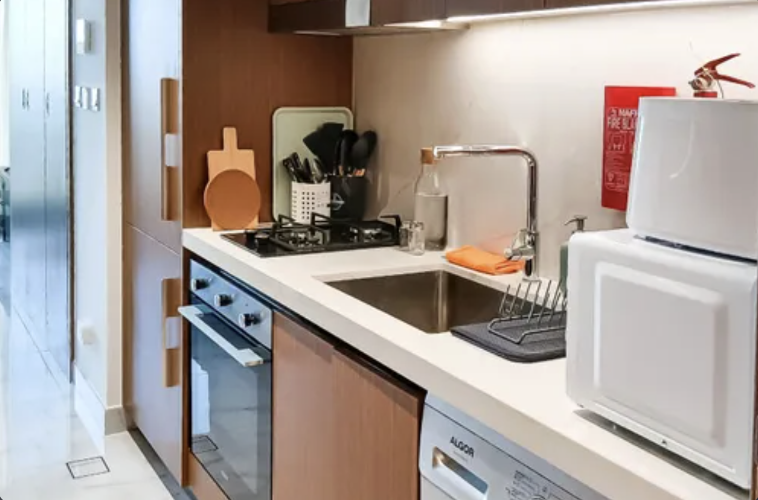  Apartment in Azizi Mirage