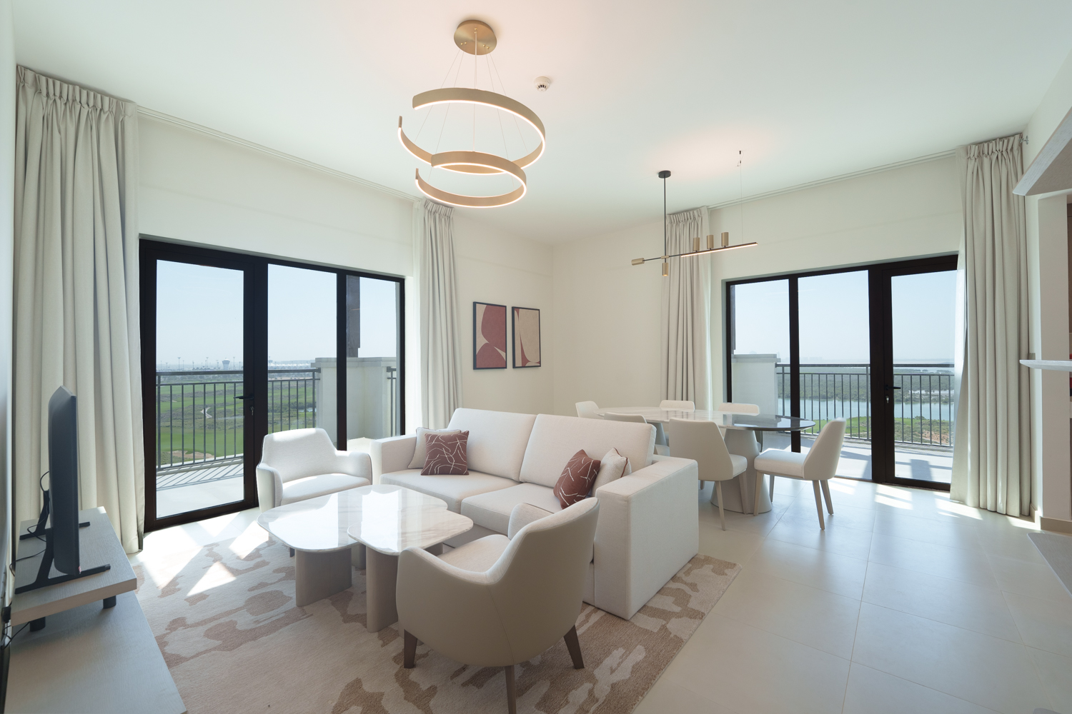 2 Bedrooms Apartment in Residences C