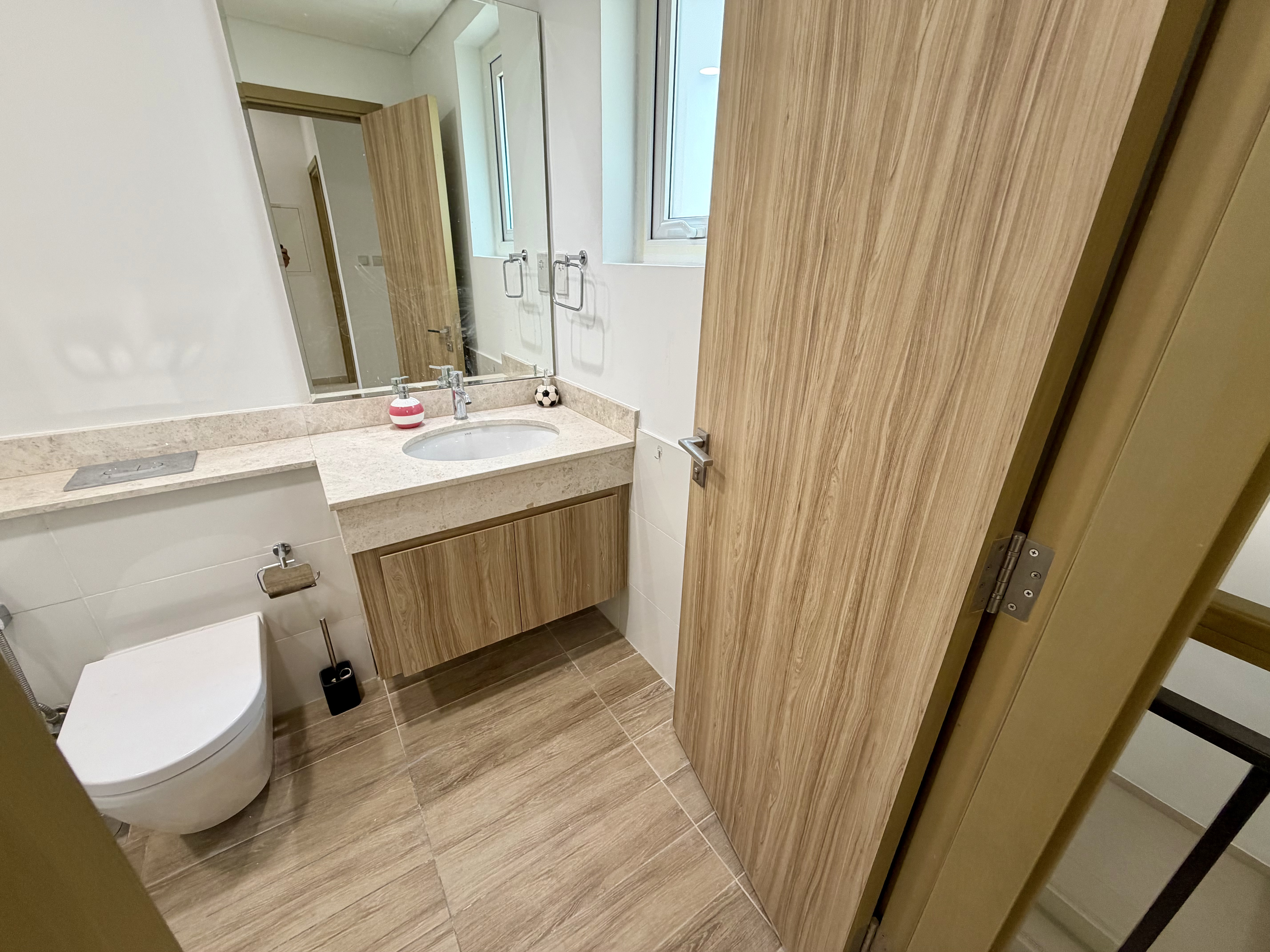 3 Bedrooms Townhouse in Amaranta B