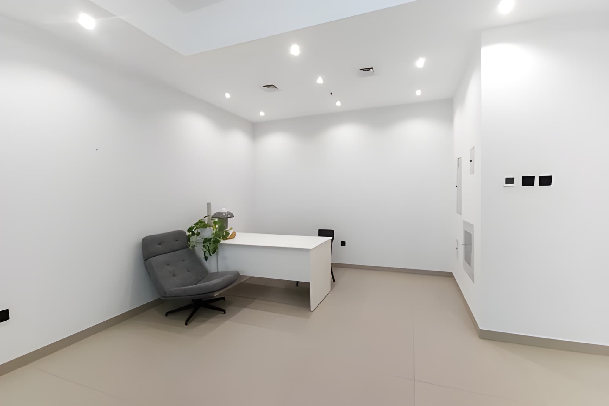 3 Bedrooms Apartment in La Plage Tower