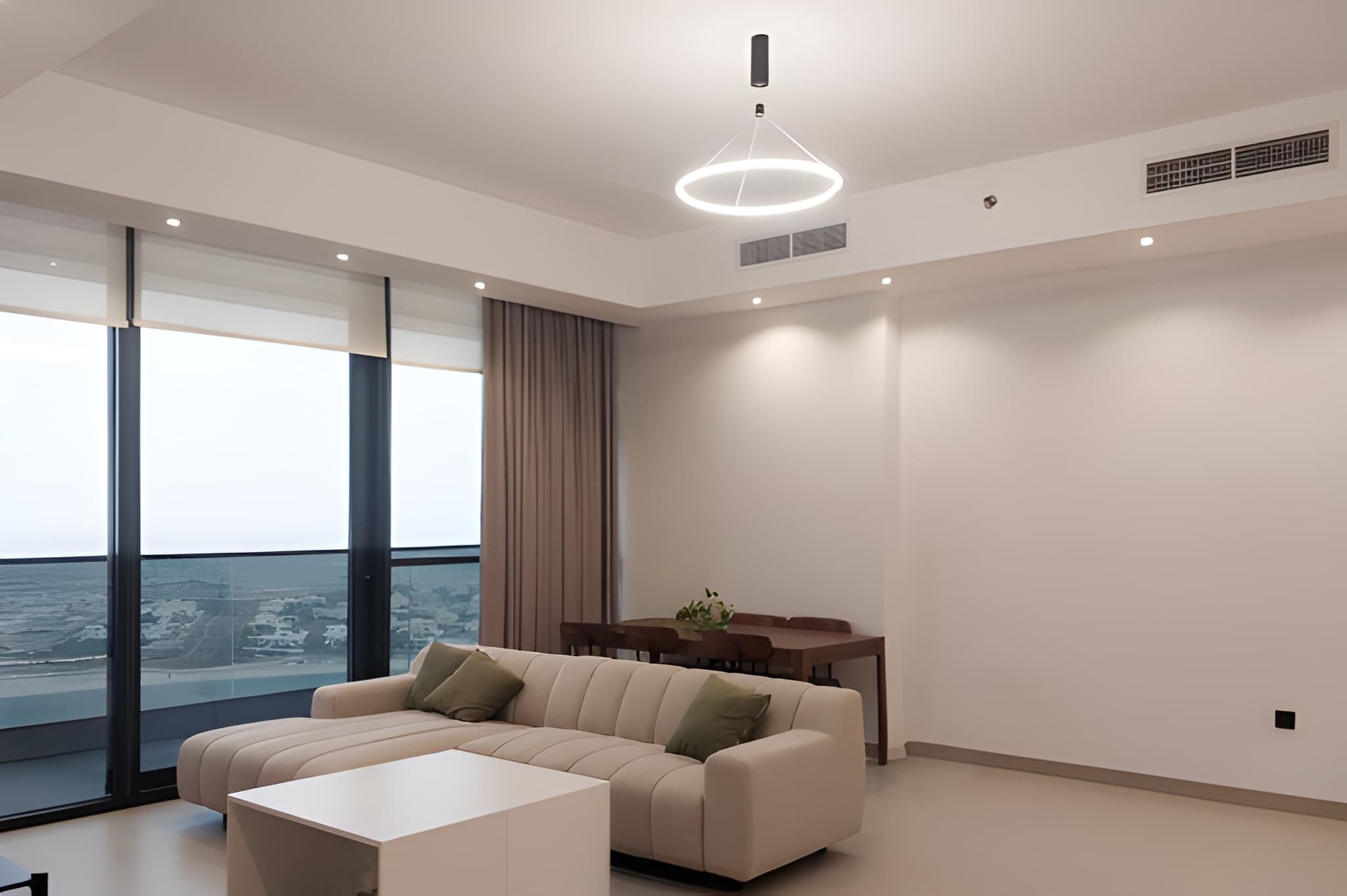 3 Bedrooms Apartment in La Plage Tower