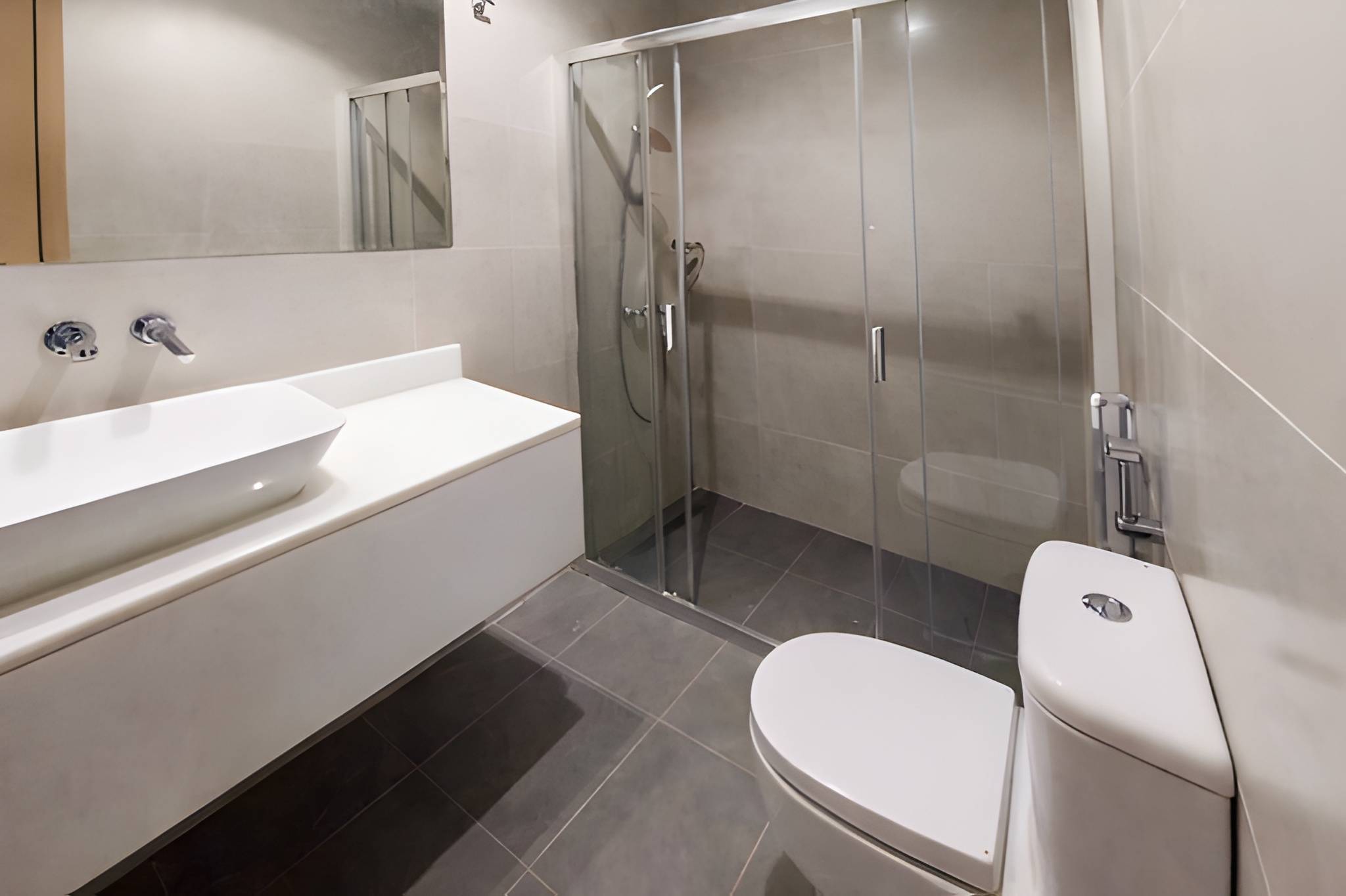 3 Bedrooms Apartment in La Plage Tower