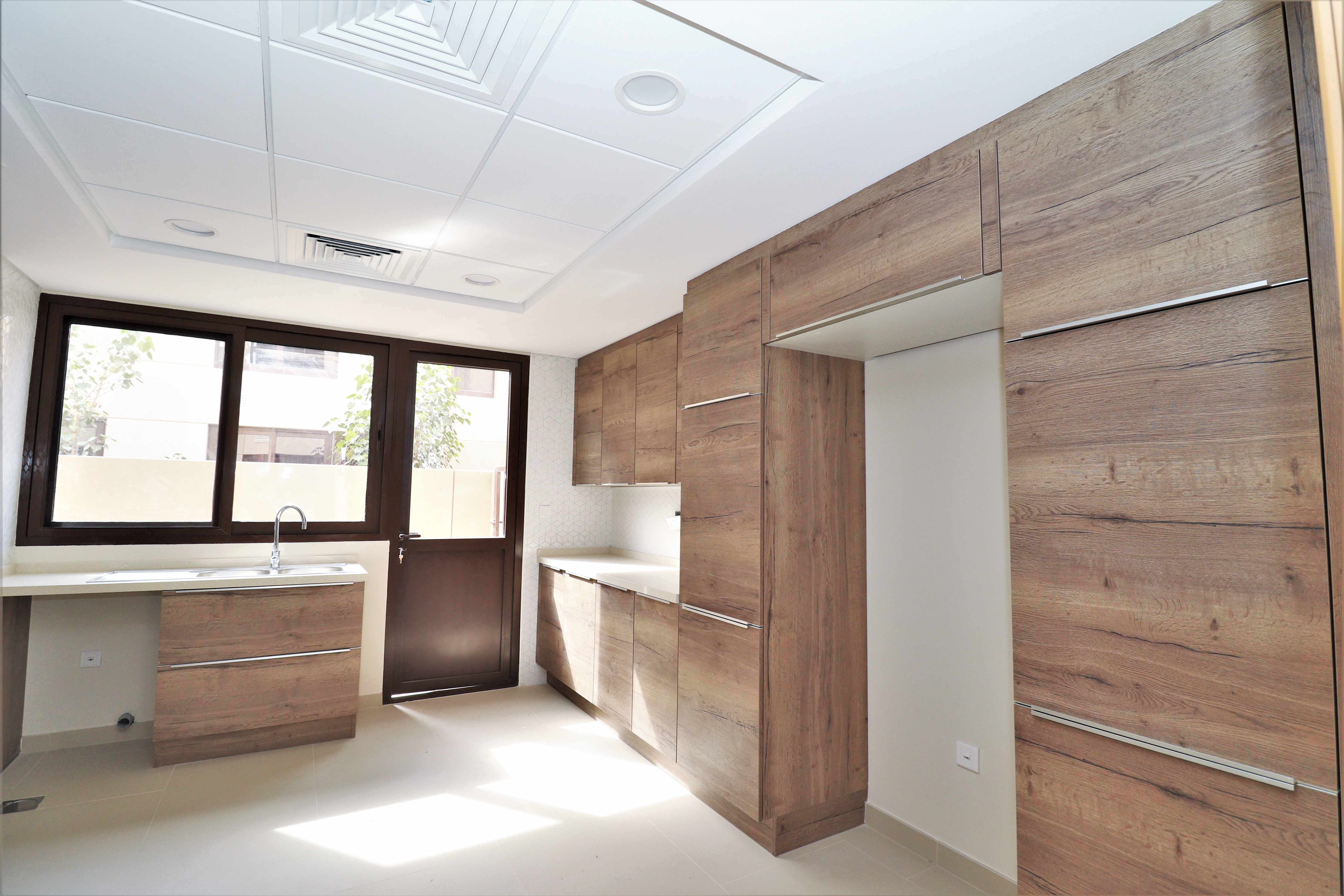 5 Bedrooms Villa in Al Zahia 2